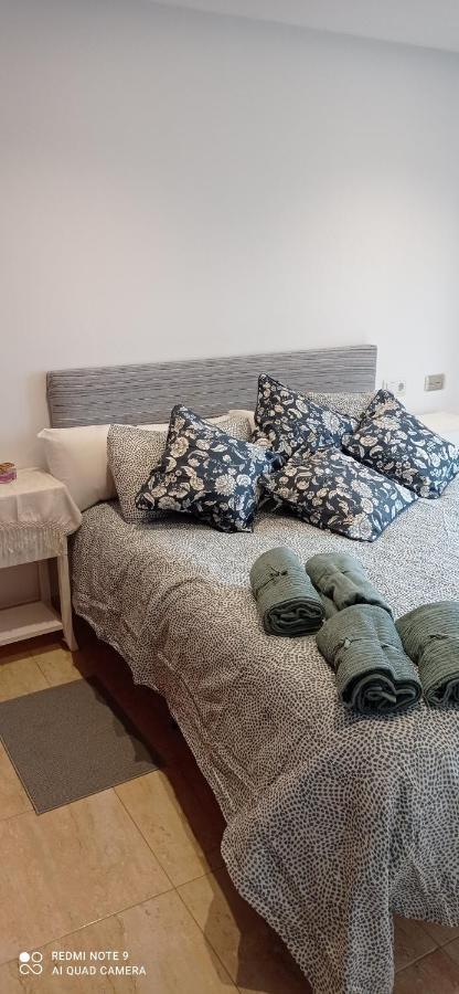 Max Friend'S Apartment Ibiza Bagian luar foto