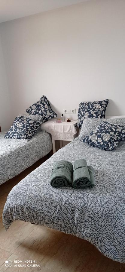 Max Friend'S Apartment Ibiza Bagian luar foto