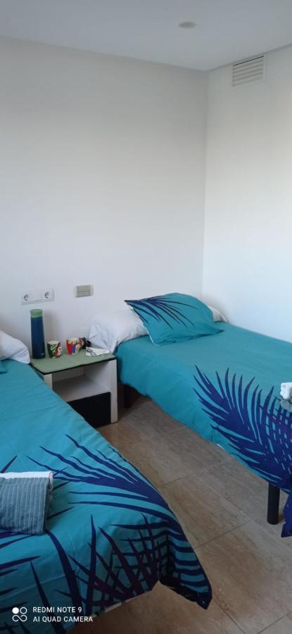 Max Friend'S Apartment Ibiza Bagian luar foto