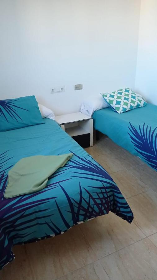 Max Friend'S Apartment Ibiza Bagian luar foto